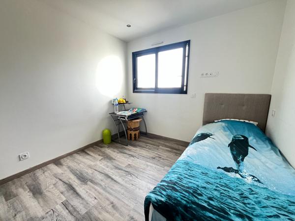 A VENDRE NOYAL CHATILLON - Maison contemporaine 2022 env.194m² - Terrain SUD OUEST 465m²