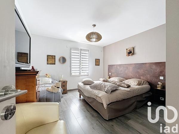 Maison à vendre 9 pièces 222 m² Charron