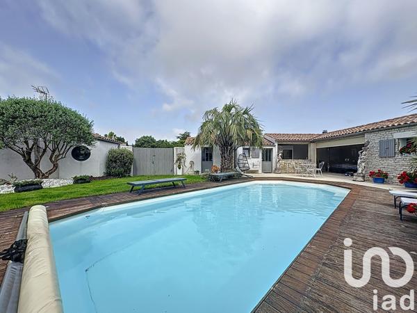 Maison à vendre 9 pièces 222 m² Charron