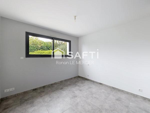 Maison d’architecte avec beaux volumes proche bourg