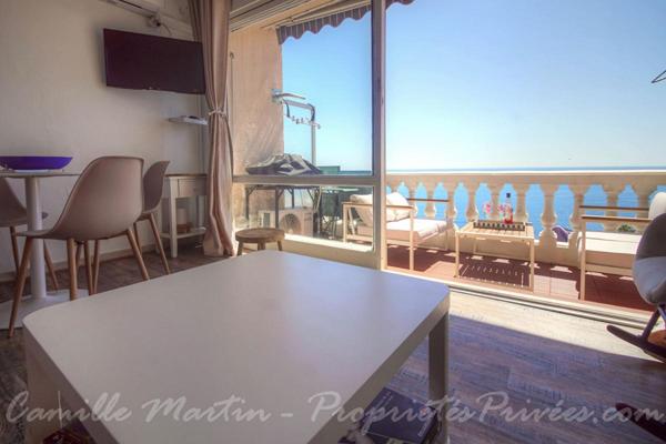 Studio 26 m² avec terrasse et vue mer panoramique à Anthéor