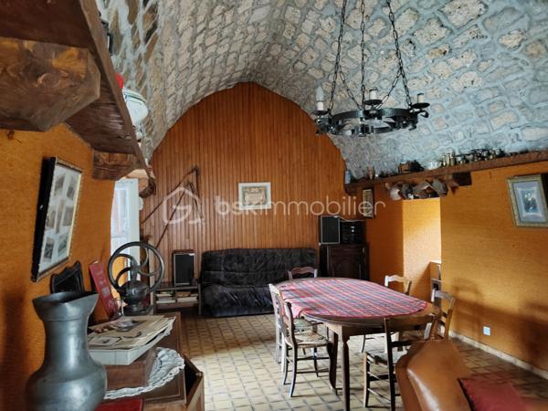 Corps de ferme de 100 m²