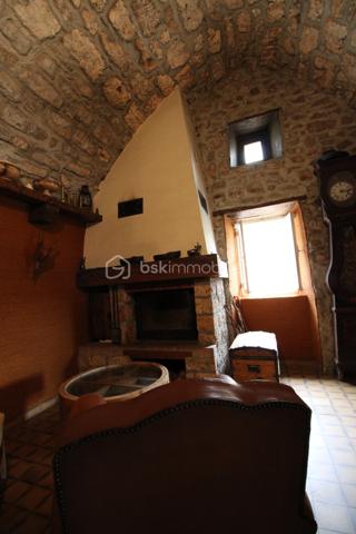 Corps de ferme de 100 m²