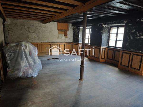 Bâtiment à rénover avec vue panoramique et 4 ares de terrain à Goldbach-Altenbach