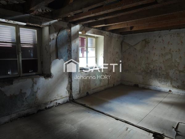 Bâtiment à rénover avec vue panoramique et 4 ares de terrain à Goldbach-Altenbach