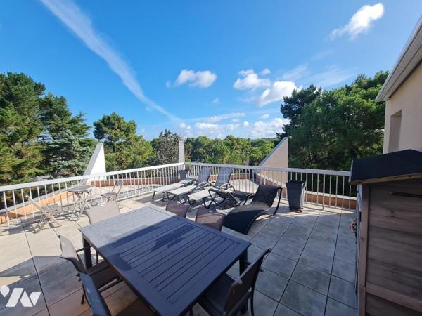 Dernier étage - Bel appartement avec terrasse, parking et cave