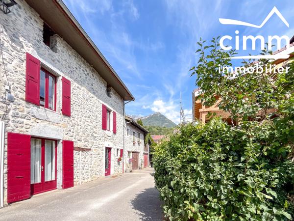 CHARME - CARACTERE - EMPLACEMENT DE PROXIMITE :