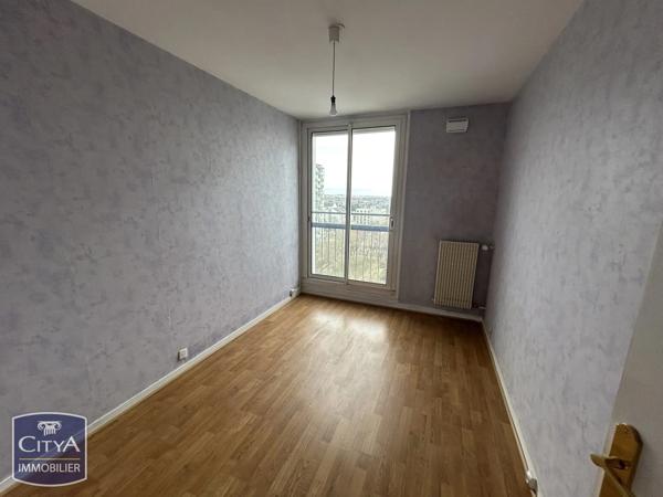 Appartement à vendre 3 pièces 79m² Saint-Pierre-des-Corps (37700)