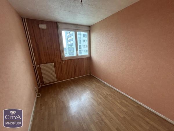 Appartement à vendre 3 pièces 79m² Saint-Pierre-des-Corps (37700)