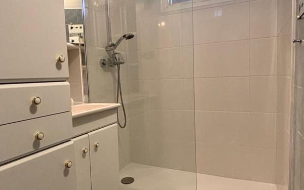 Appartement à vendre    3 pièces • 57 m2 Domont