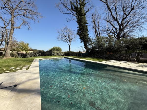 Maison à vendre  6 pièces - 200 m2 CHATEAUNEUF GRASSE - 06