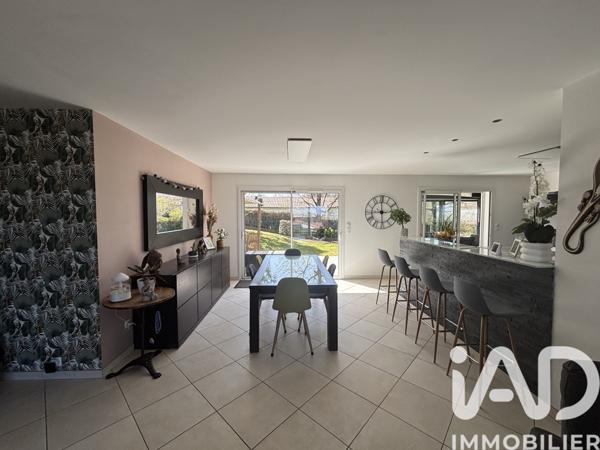 Maison à vendre 6 pièces 146 m² Peyrole