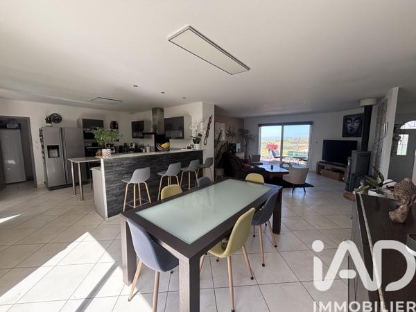 Maison à vendre 6 pièces 146 m² Peyrole