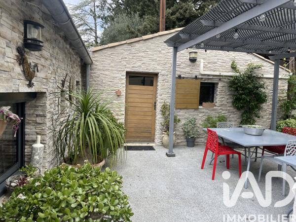Maison à vendre 6 pièces 150 m² Nîmes