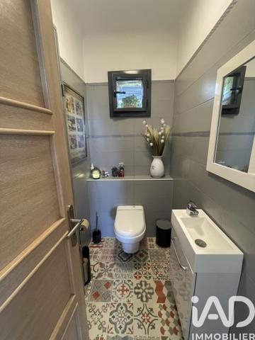 Maison à vendre 6 pièces 150 m² Nîmes