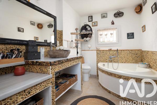 Maison à vendre 8 pièces 387 m² Cahuzac-sur-Vère