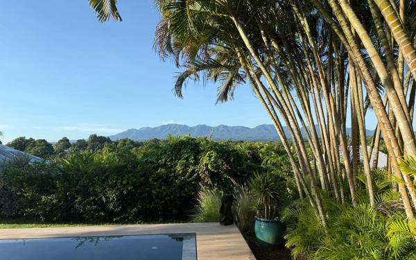 Maison à vendre    5 pièces • 125 m2 Baie-Mahault