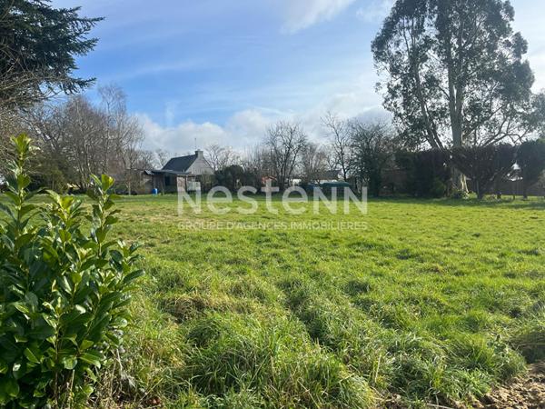 Terrain de 1110 m2 constructibles à Malansac