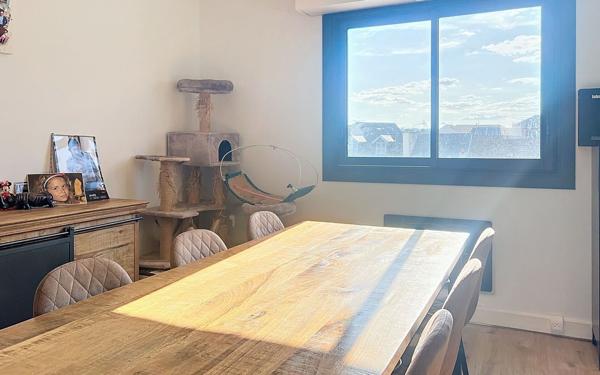 Appartement à vendre    4 pièces • 103,47 m2 Pau