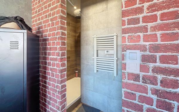 Appartement à vendre    4 pièces • 103,47 m2 Pau