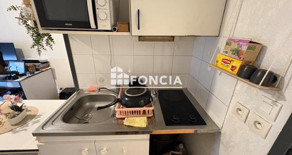 Location Studio 18.16 m² - Villeurbanne 69100
