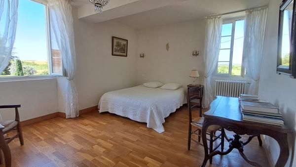 Maison à vendre à La Tour-Blanche-Cercles (24320) - Dordogne