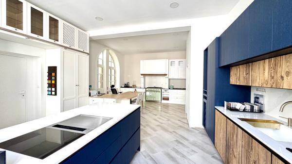 Murs commerciaux LIBRE de Location !