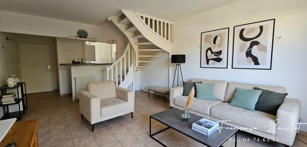 Maison Uzes T4,  84 m2 avec jardinet et garage