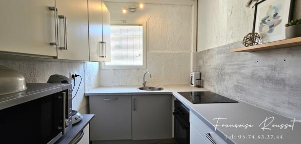 Maison Uzes T4,  84 m2 avec jardinet et garage