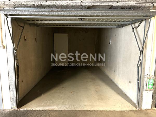 Appartement à vendre à Vannes 145 m² dernier étage avec vue dégagée et un grand garage