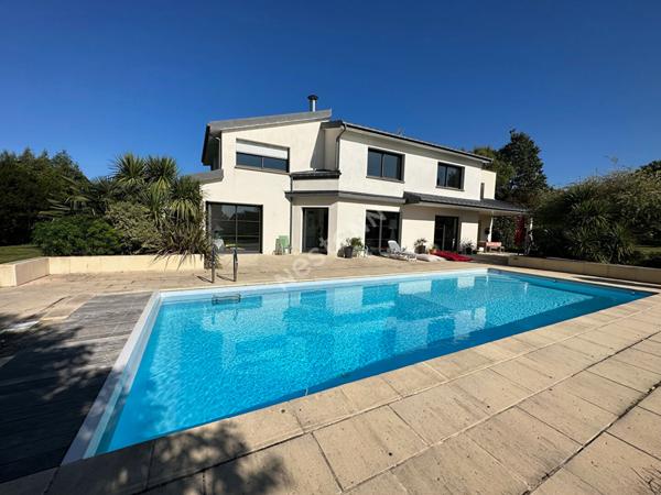 Belle propriété à Ploërmel (56800)