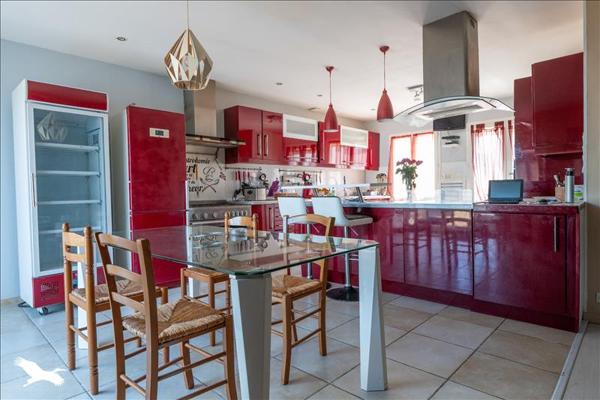 Maison à vendre |  Saint-Pierre-d'Oléron |  5 pièces | 107 m²