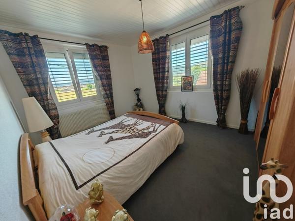 Duplex 7 pièces de 204 m² à Montlebon (25500)