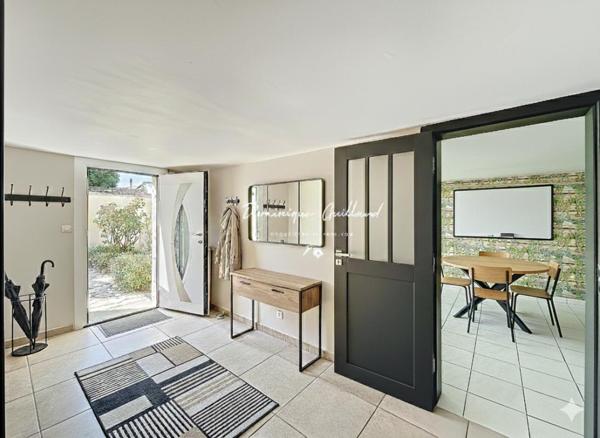 Maison  de ville avec jardin et garage 5 pièces-Nîmes Jean-Jaurès