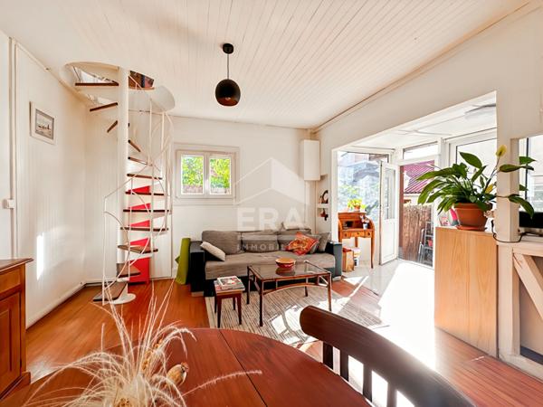 Maison Montreuil 3 pièce(s) 55.03 m2 avec cour et terrasse