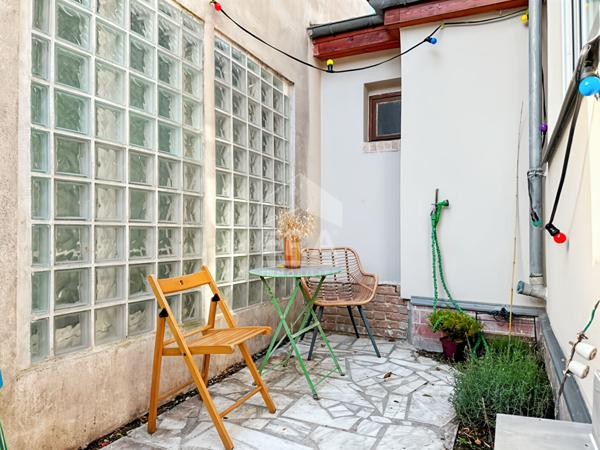 Maison Montreuil 3 pièce(s) 55.03 m2 avec cour et terrasse