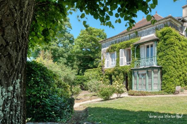 Propriete à vendre 8 pièces NEZEL (78)-231m²-7 chambres-garage-dépendance-terrain 1605m²