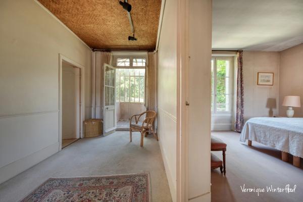 Propriete à vendre 8 pièces NEZEL (78)-231m²-7 chambres-garage-dépendance-terrain 1605m²