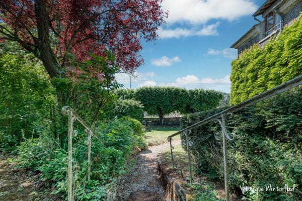 Propriete à vendre 8 pièces NEZEL (78)-231m²-7 chambres-garage-dépendance-terrain 1605m²