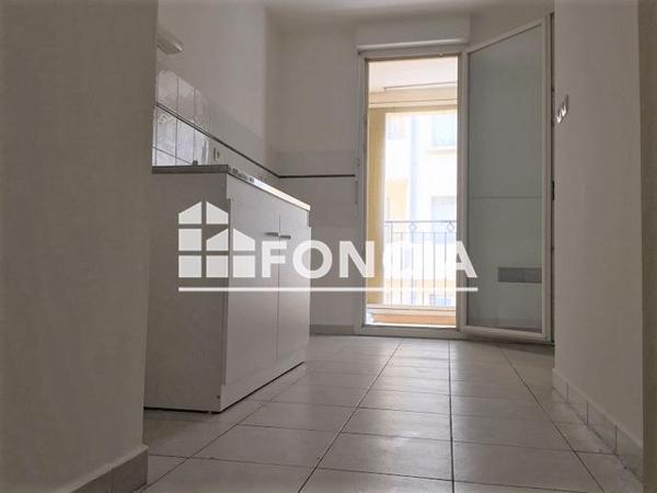 Location Appartement 4 pièces 83.06 m² - 5 RUE DU DOCTEUR PERRIMOND Toulon 83000