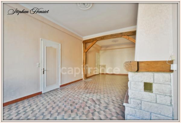 Maison à vendre 8 pièces MONTHOIS (08)