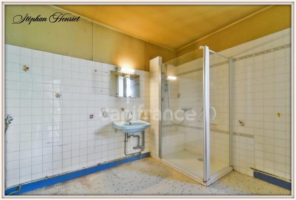 Maison à vendre 8 pièces MONTHOIS (08)