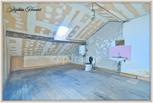 Maison à vendre 8 pièces MONTHOIS (08)