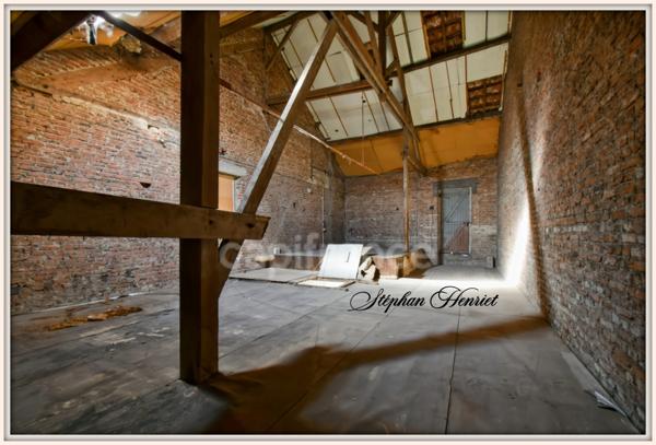 Maison à vendre 8 pièces MONTHOIS (08)