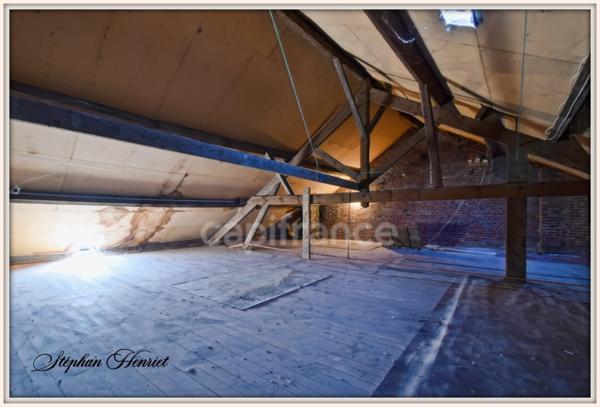 Maison à vendre 8 pièces MONTHOIS (08)