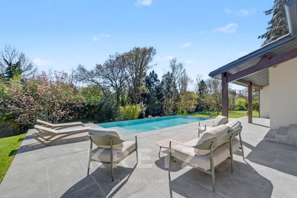 Villa dans un havre de paix avec piscine et parc, aux portes de Toulouse