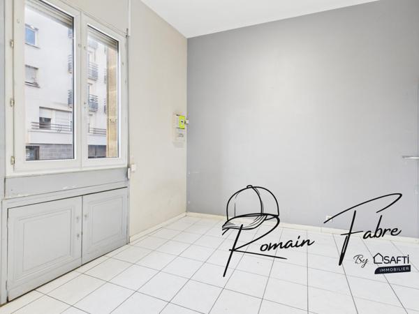 Immeuble avec espace garage et logements « Coeur de Bordeaux »