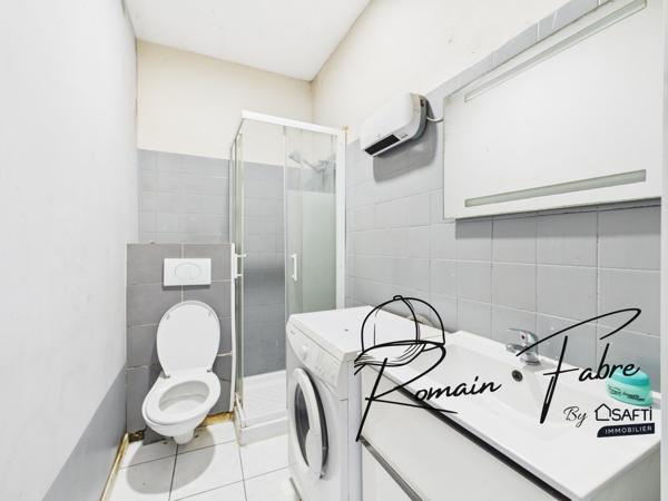 Immeuble avec espace garage et logements « Coeur de Bordeaux »