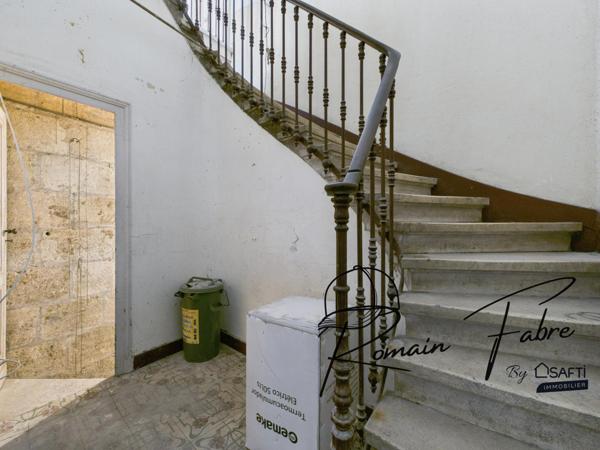 Immeuble avec espace garage et logements « Coeur de Bordeaux »