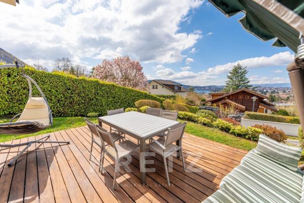 Annecy-le-Vieux – Quartier du Petit Port - Maison vue Lac